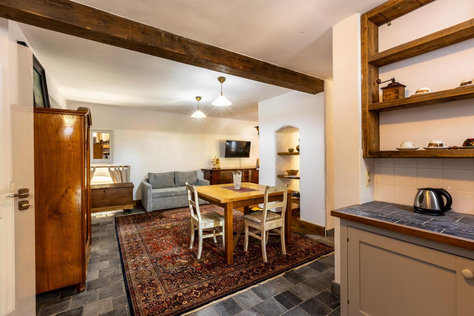 Gosciniec Pod Zajacem Bed and Breakfast Oleśnica Buitenkant foto