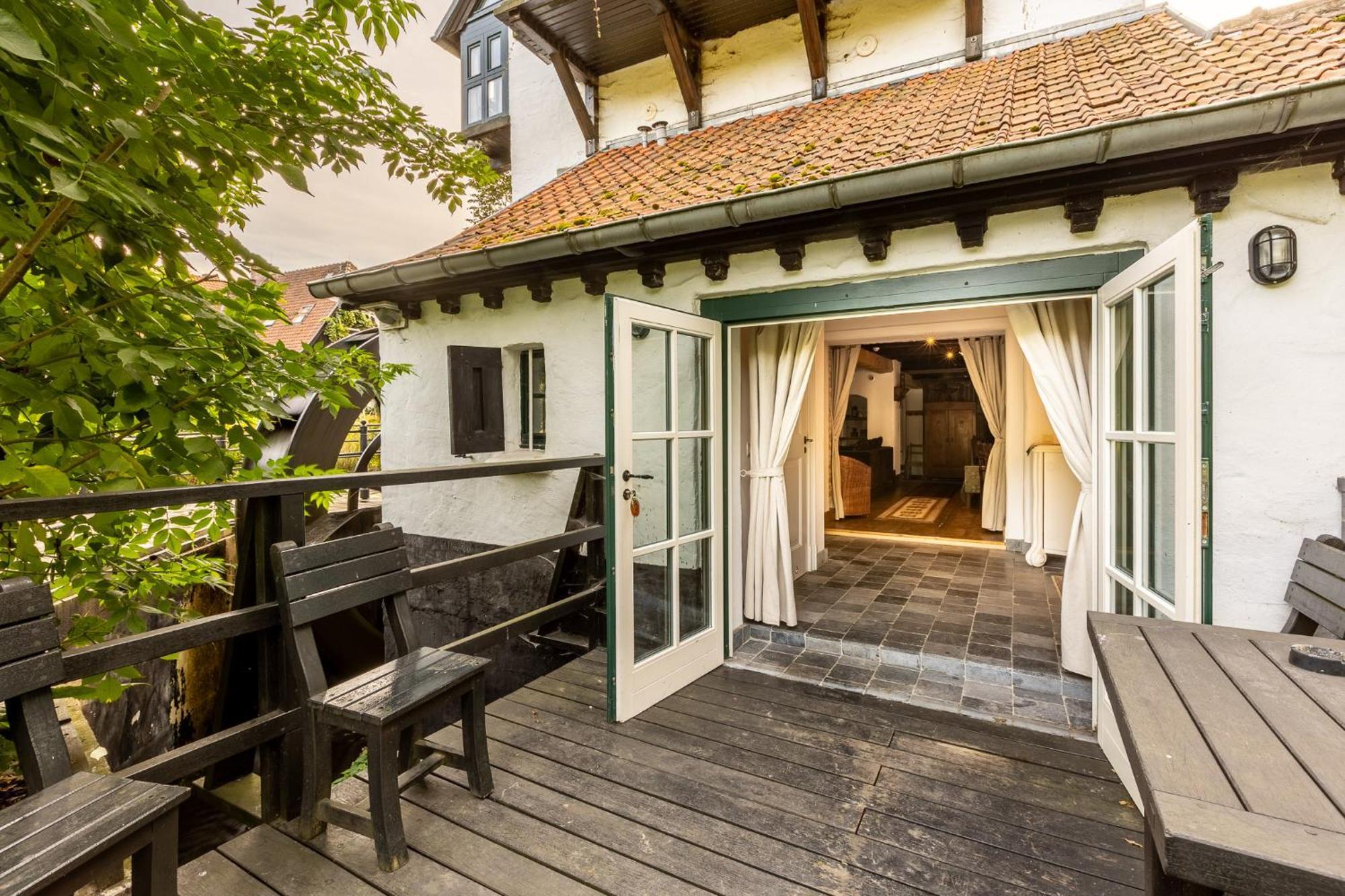 Gosciniec Pod Zajacem Bed and Breakfast Oleśnica Buitenkant foto