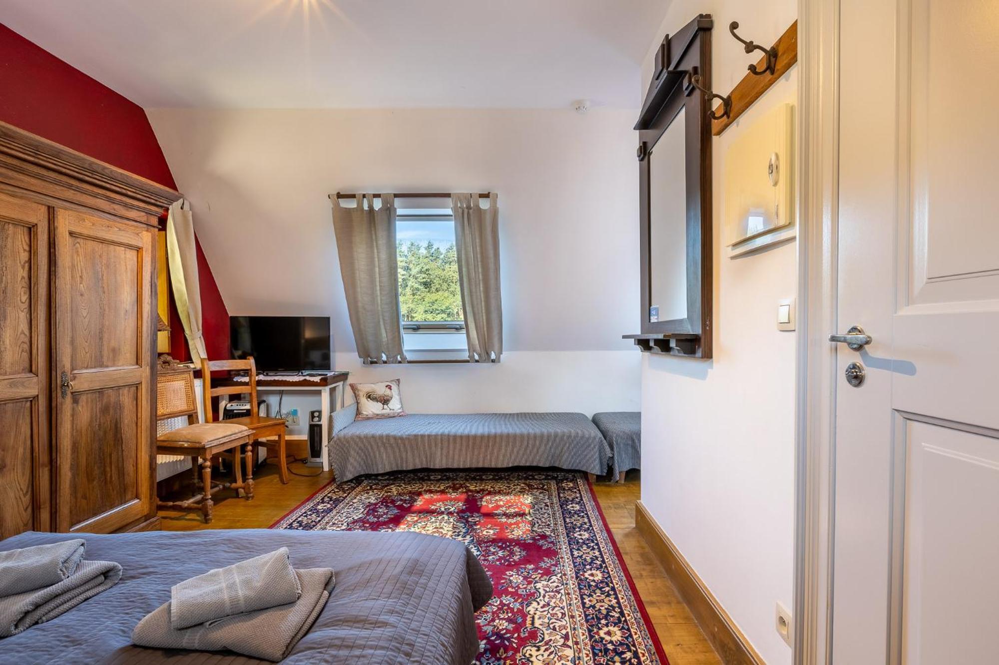 Gosciniec Pod Zajacem Bed and Breakfast Oleśnica Buitenkant foto